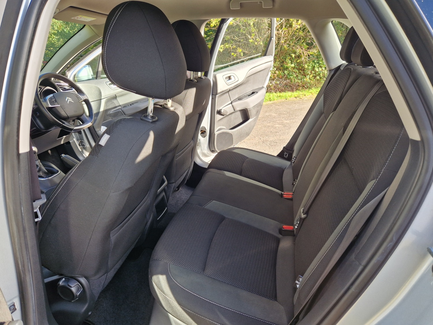 Used Citroen C4 2015 for sale - 76383234: Photo 5