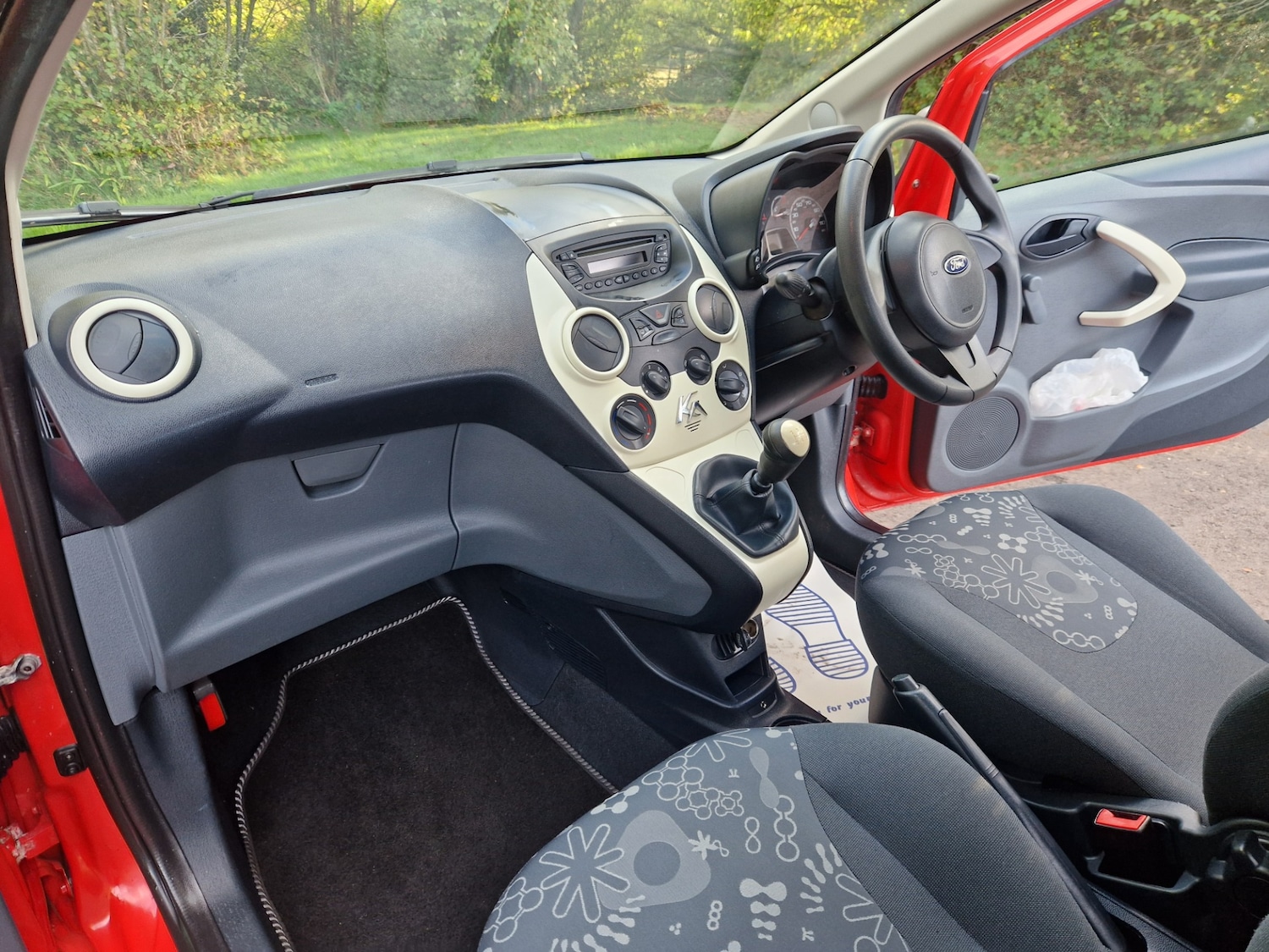 Used Ford Ka 2013 for sale - 76340094: Photo 4