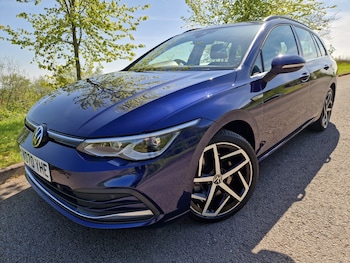 Used Volkswagen Golf 2020 for sale - 78340109: Photo