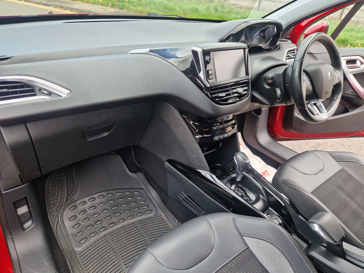 Used Peugeot 2008 2019 for sale - 76352575: Photo 10
