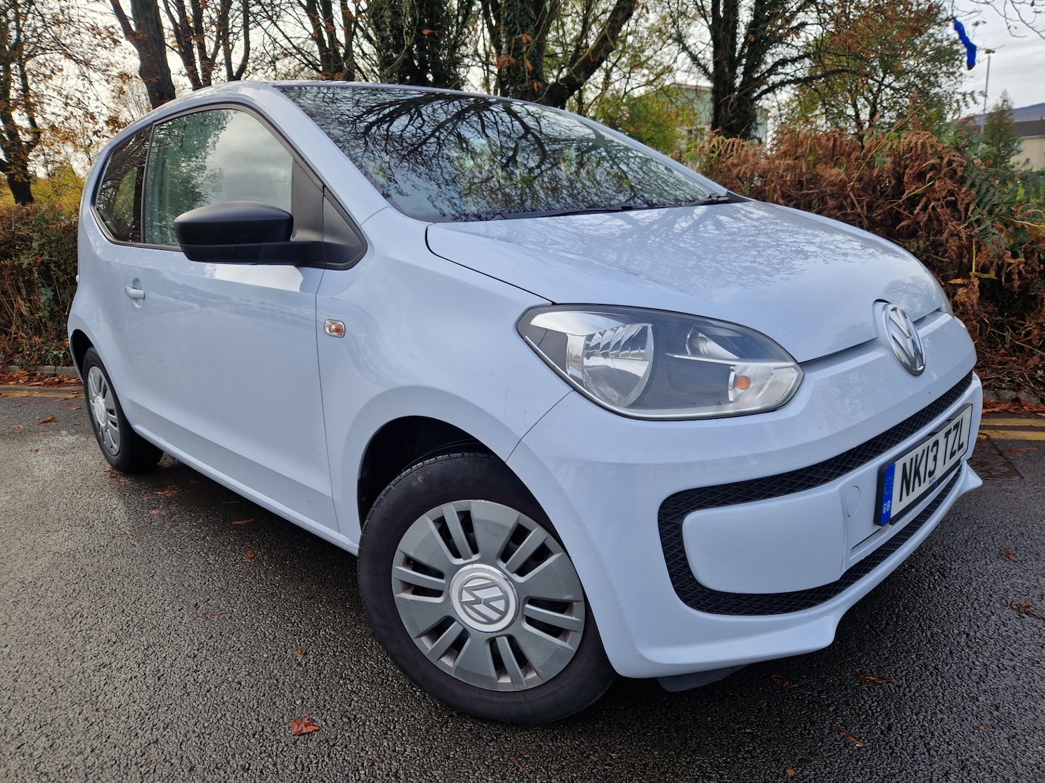 Used Volkswagen up! 2013 for sale - 76404477: Photo 1