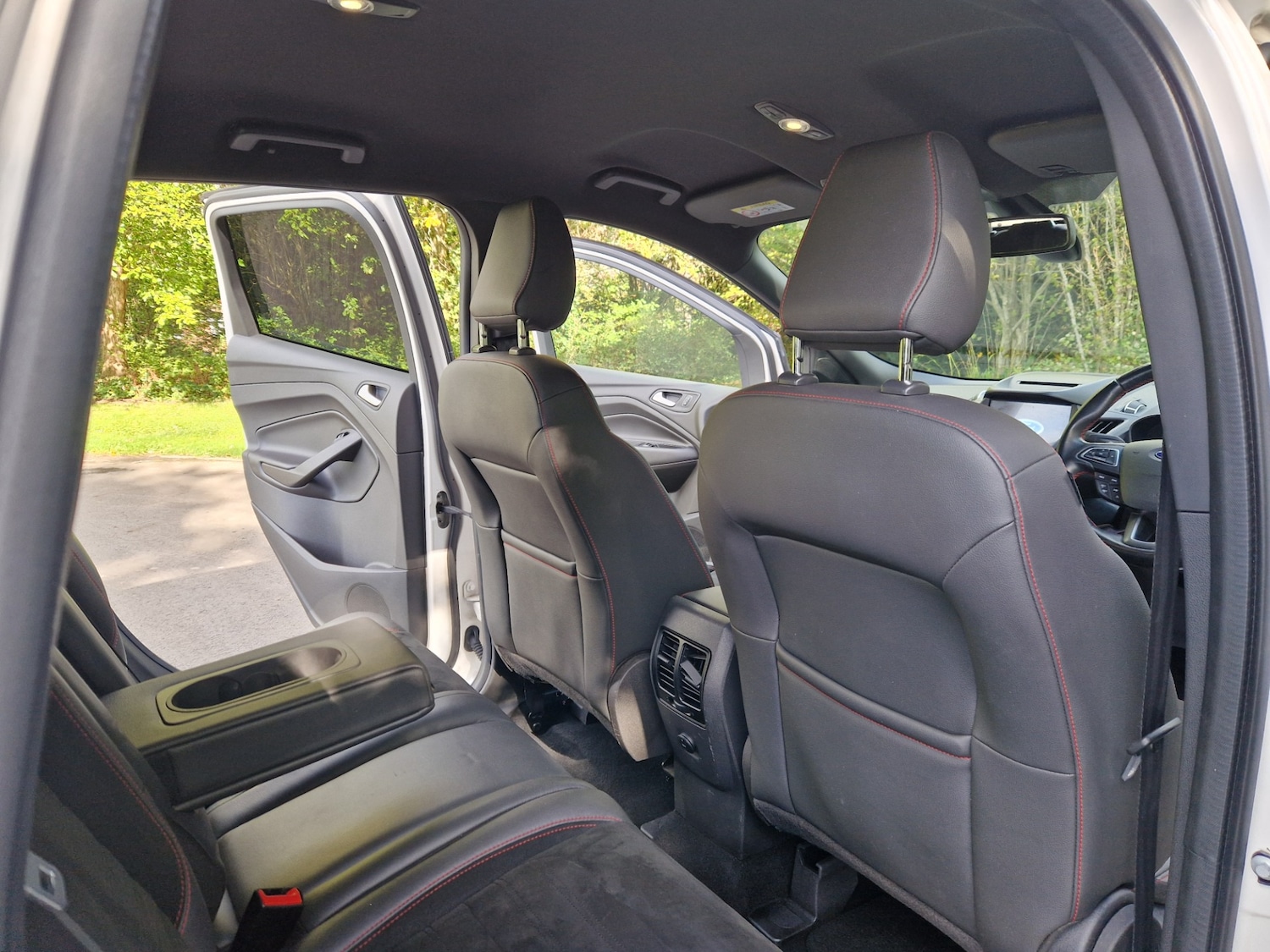 Used Ford Kuga 2018 for sale - 76170938: Photo 9