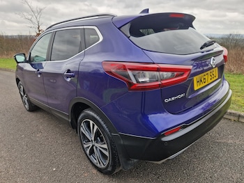 Used Nissan Qashqai 2017 for sale - 77364421: Photo