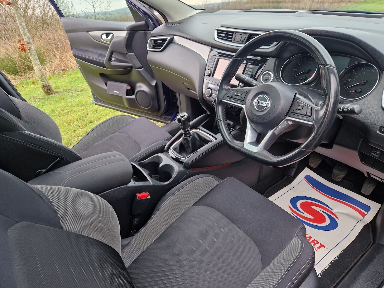 Used Nissan Qashqai 2017 for sale - 77364421: Photo 5