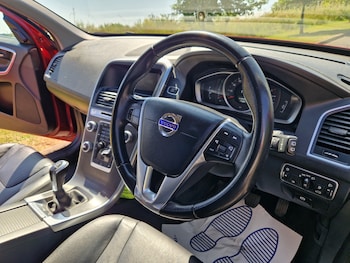 Used Volvo XC60 2016 for sale - 79261249: Photo