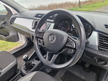 Used Skoda Fabia 2016 for sale - 77729841: Photo