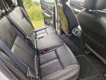 Used Nissan Navara 2016 for sale - 79240338: Photo