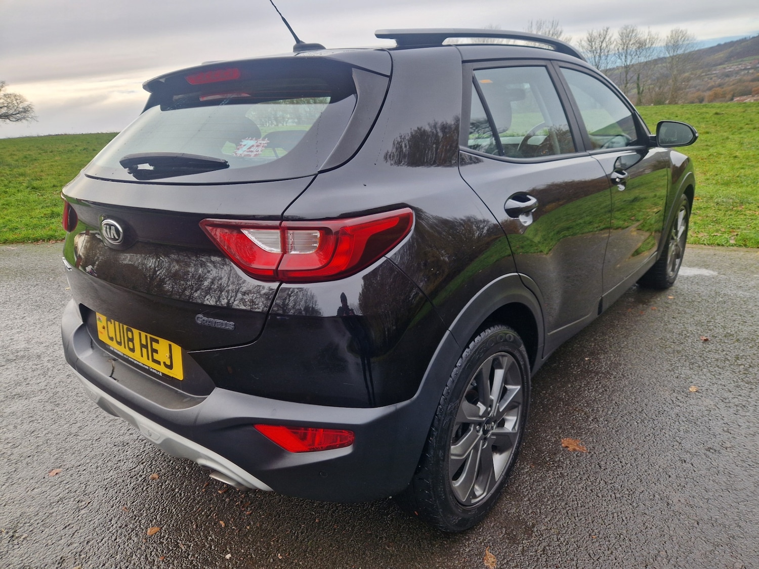 Used Kia Stonic 2018 for sale - 76807732: Photo 3