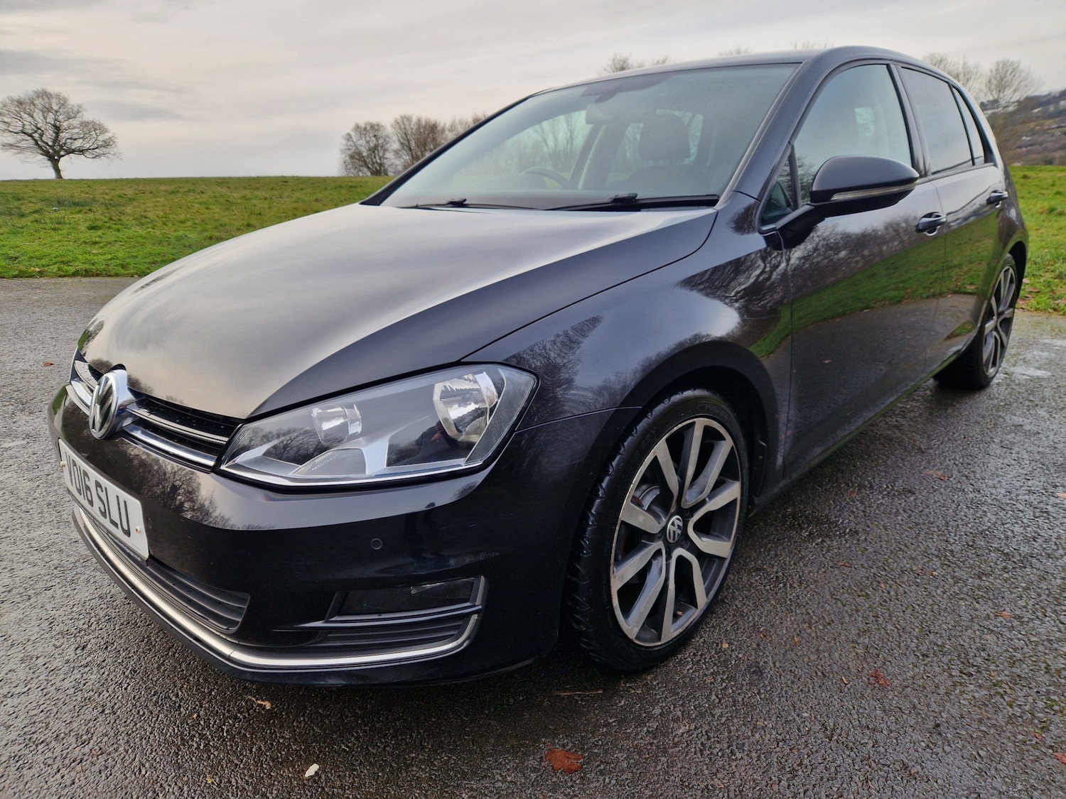 Used Volkswagen Golf 2016 for sale - 77115218: Photo 2
