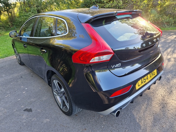 Used Volvo V40 2014 for sale - 76181071: Photo 11