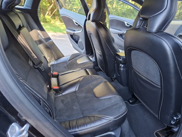 Used Volvo V40 2014 for sale - 76181071: Photo 7