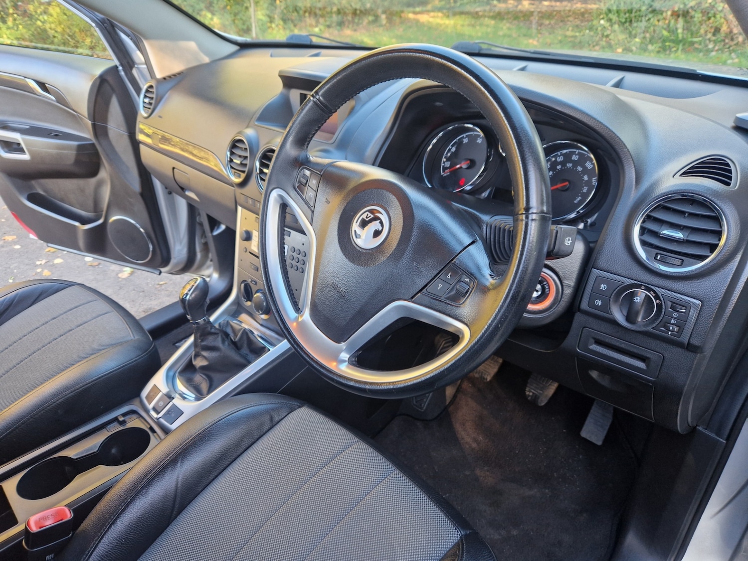 Used Vauxhall Antara 2016 for sale - 76652776: Photo 11