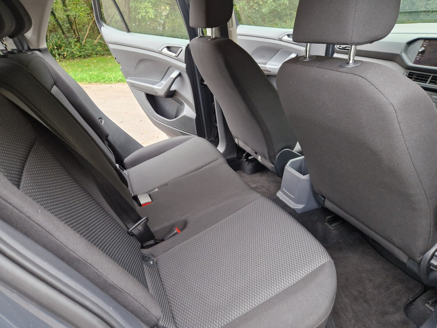 Used Volkswagen T-Cross 2019 for sale - 76262818: Photo 5