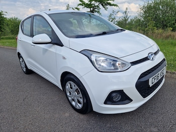 Used Hyundai i10 2016 for sale - 78522130: Photo