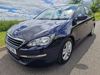 Used Peugeot 308 2016 for sale - 79068261: Photo