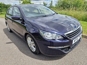 Used Peugeot 308 2016 for sale - 79068261: Photo