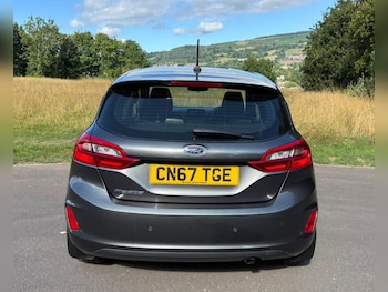 Used Ford Fiesta 2017 for sale - 75409369: Photo