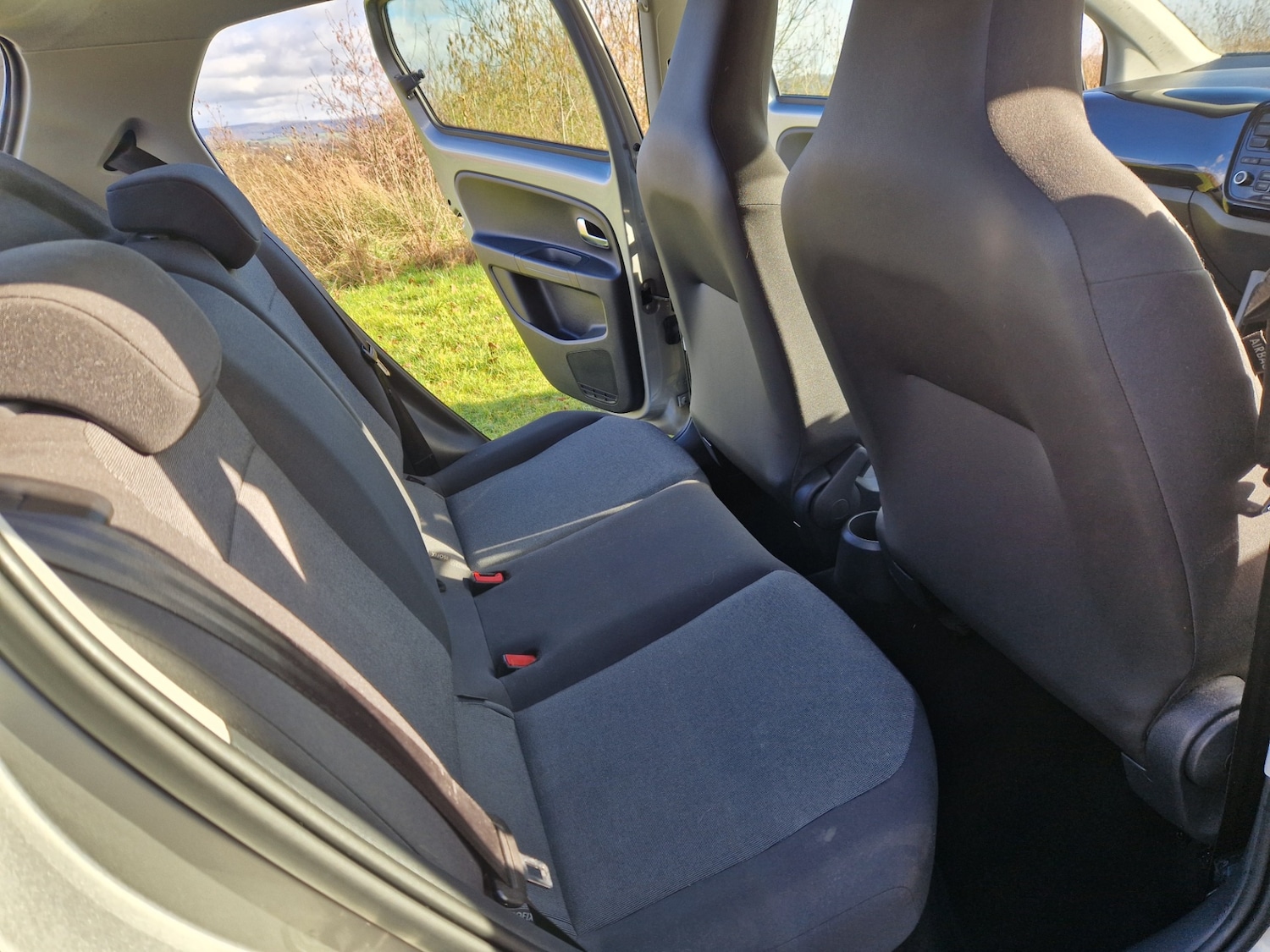 Used Volkswagen up! 2016 for sale - 77567375: Photo 8