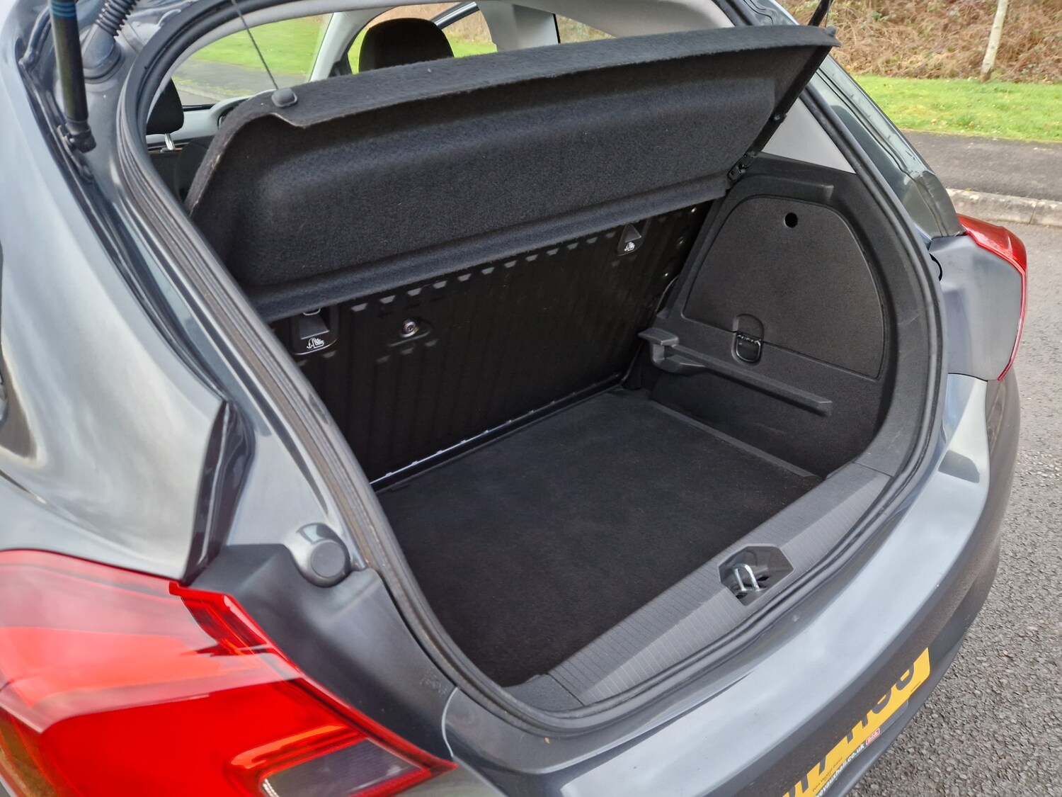 Used Vauxhall Corsa 2017 for sale - 77297114: Photo 7