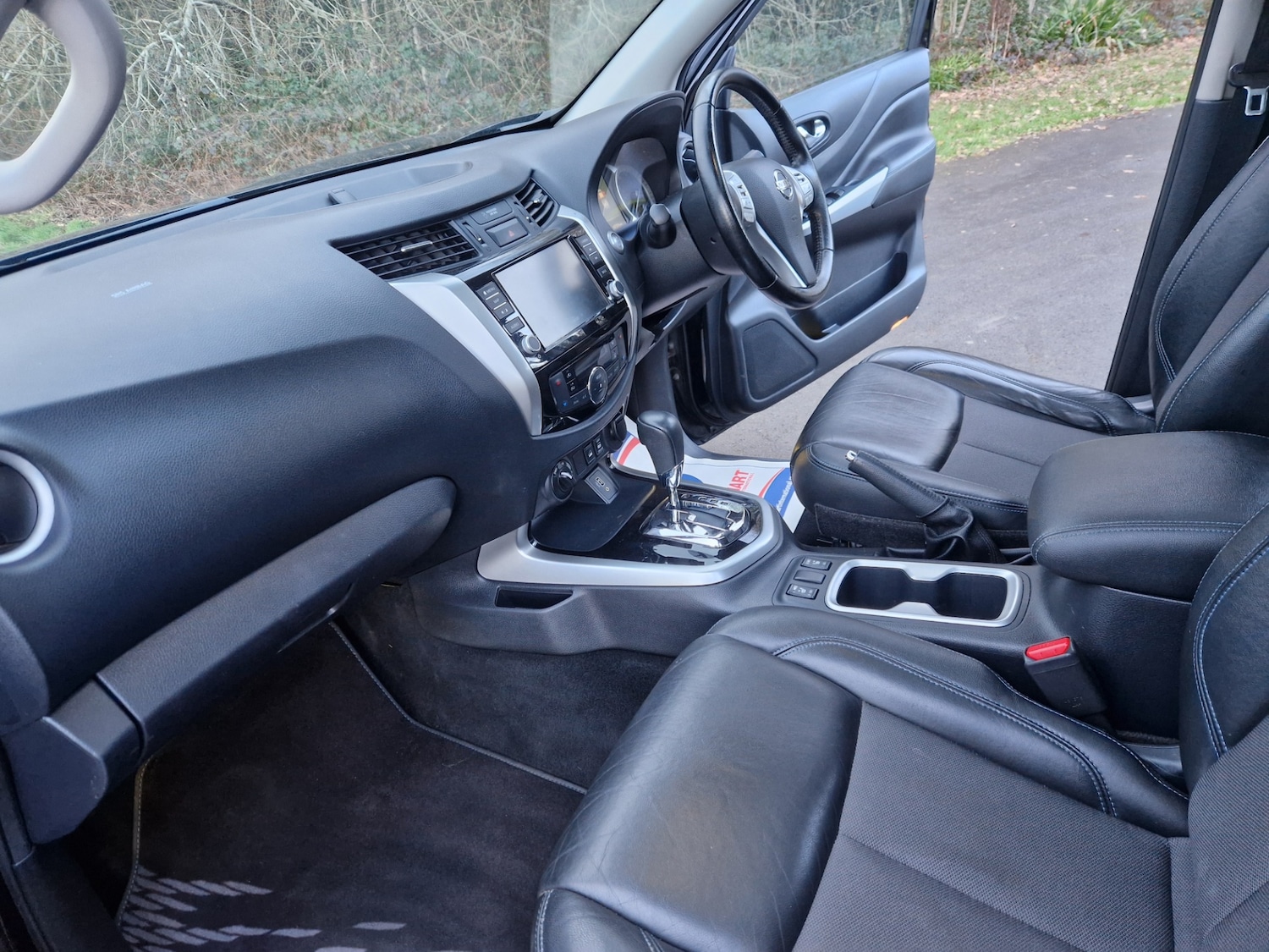 Used Nissan Navara 2020 for sale - 76960337: Photo 13