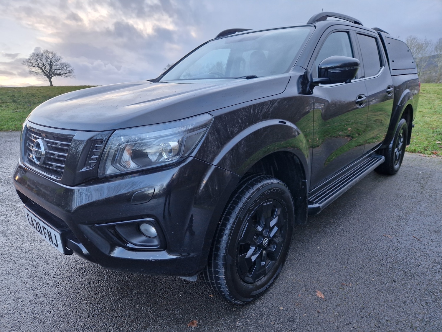 Used Nissan Navara 2020 for sale - 76960337: Photo 2
