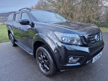 Used Nissan Navara 2020 for sale - 76960337: Photo