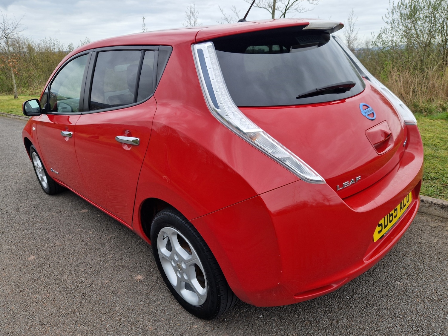 Used Nissan Leaf 2015 for sale - 78091016: Photo 4
