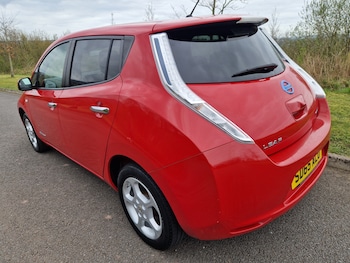 Used Nissan Leaf 2015 for sale - 78091016: Photo