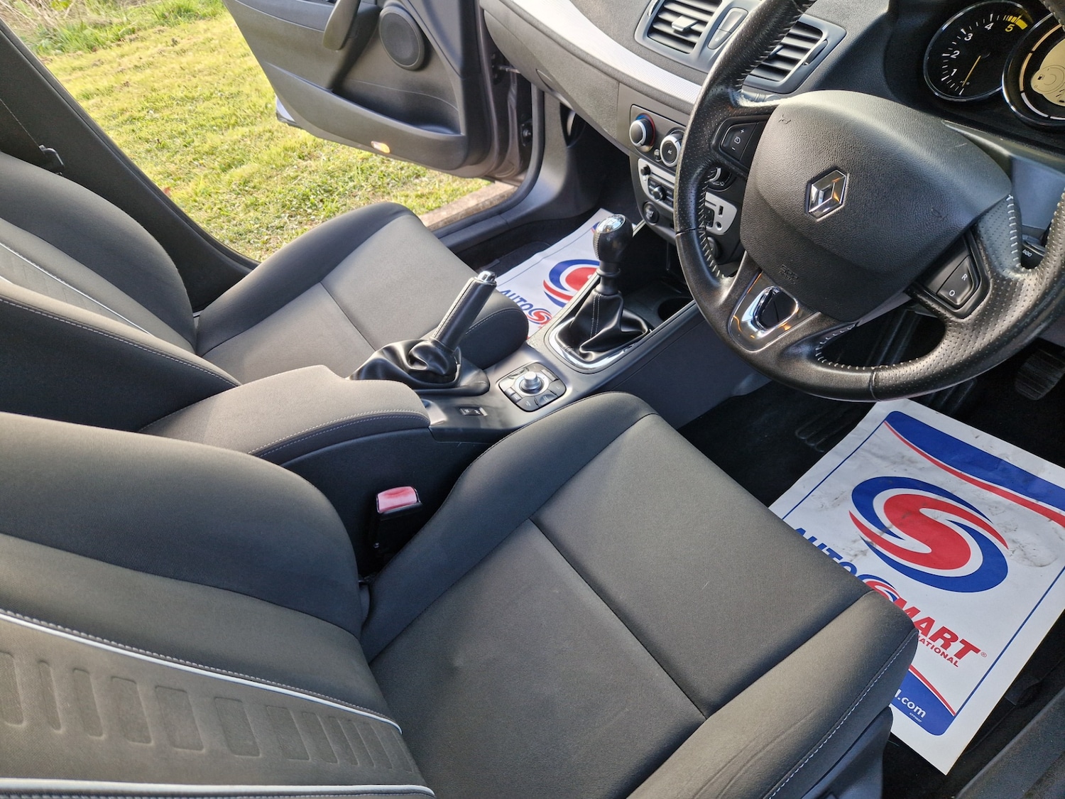 Used Renault Megane 2013 for sale - 78105731: Photo 5