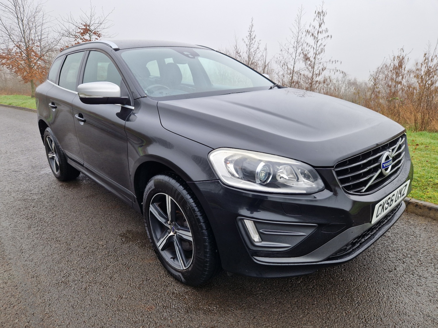 Used Volvo XC60 2016 for sale - 77801862: Photo 2