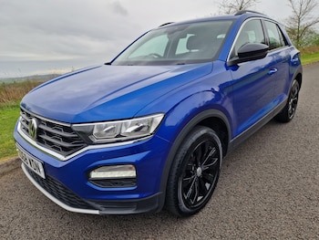 Used Volkswagen T-Roc 2018 for sale - 78210015: Photo
