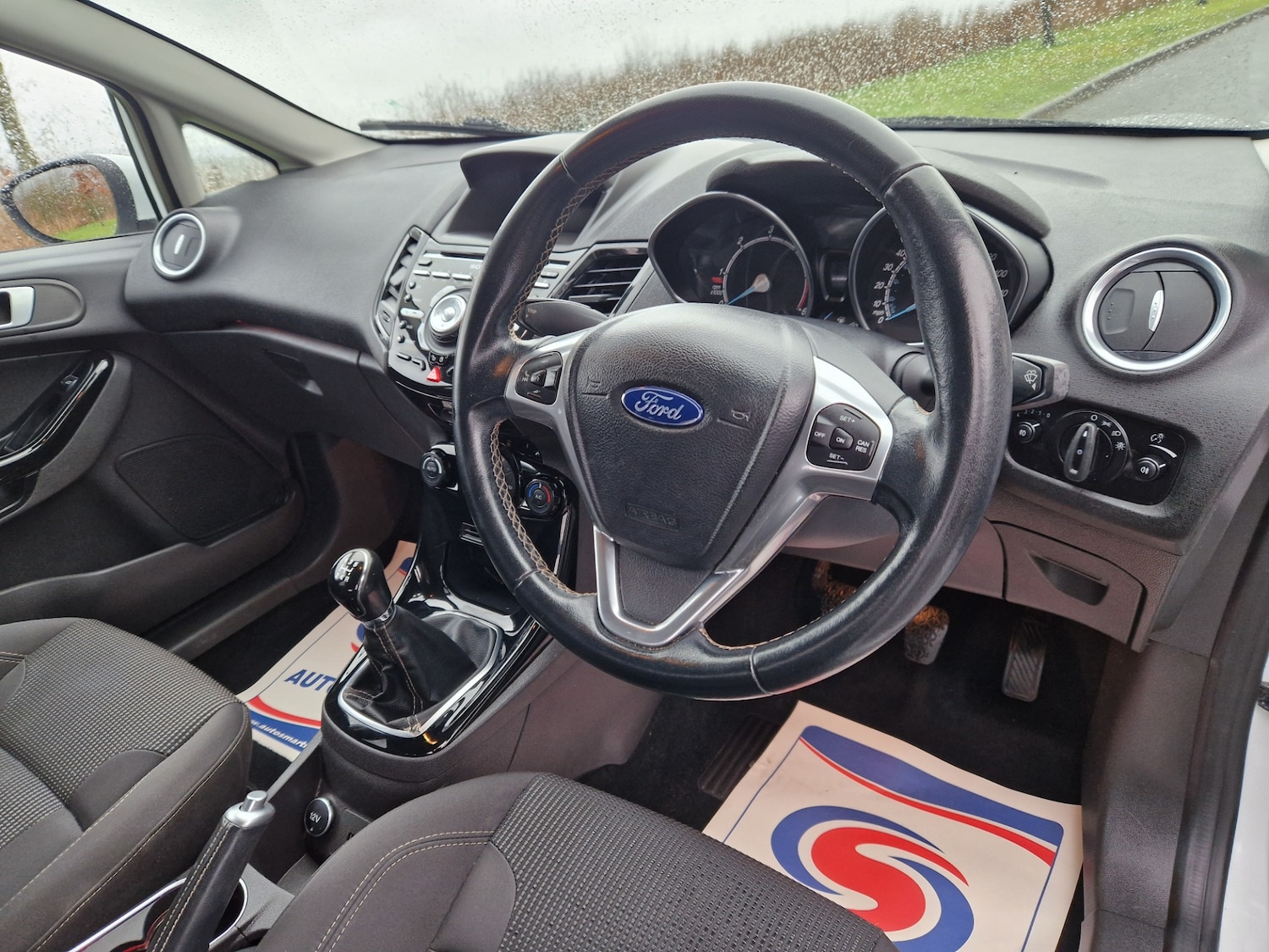 Used Ford Fiesta 2017 for sale - 77445734: Photo 6