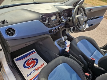 Used Hyundai i10 2014 for sale - 79583730: Photo