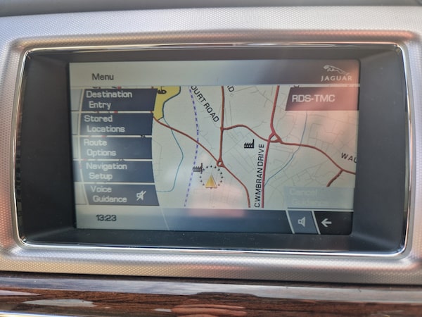Used Jaguar XF 2011 for sale - 76077520: Photo 4