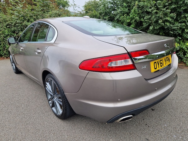 Used Jaguar XF 2011 for sale - 76077520: Photo 7