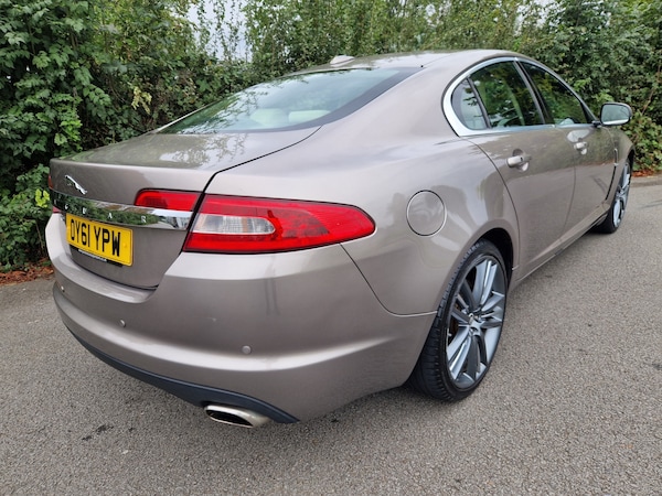 Used Jaguar XF 2011 for sale - 76077520: Photo 8