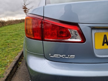 Used Lexus IS 2009 for sale - 77460840: Photo