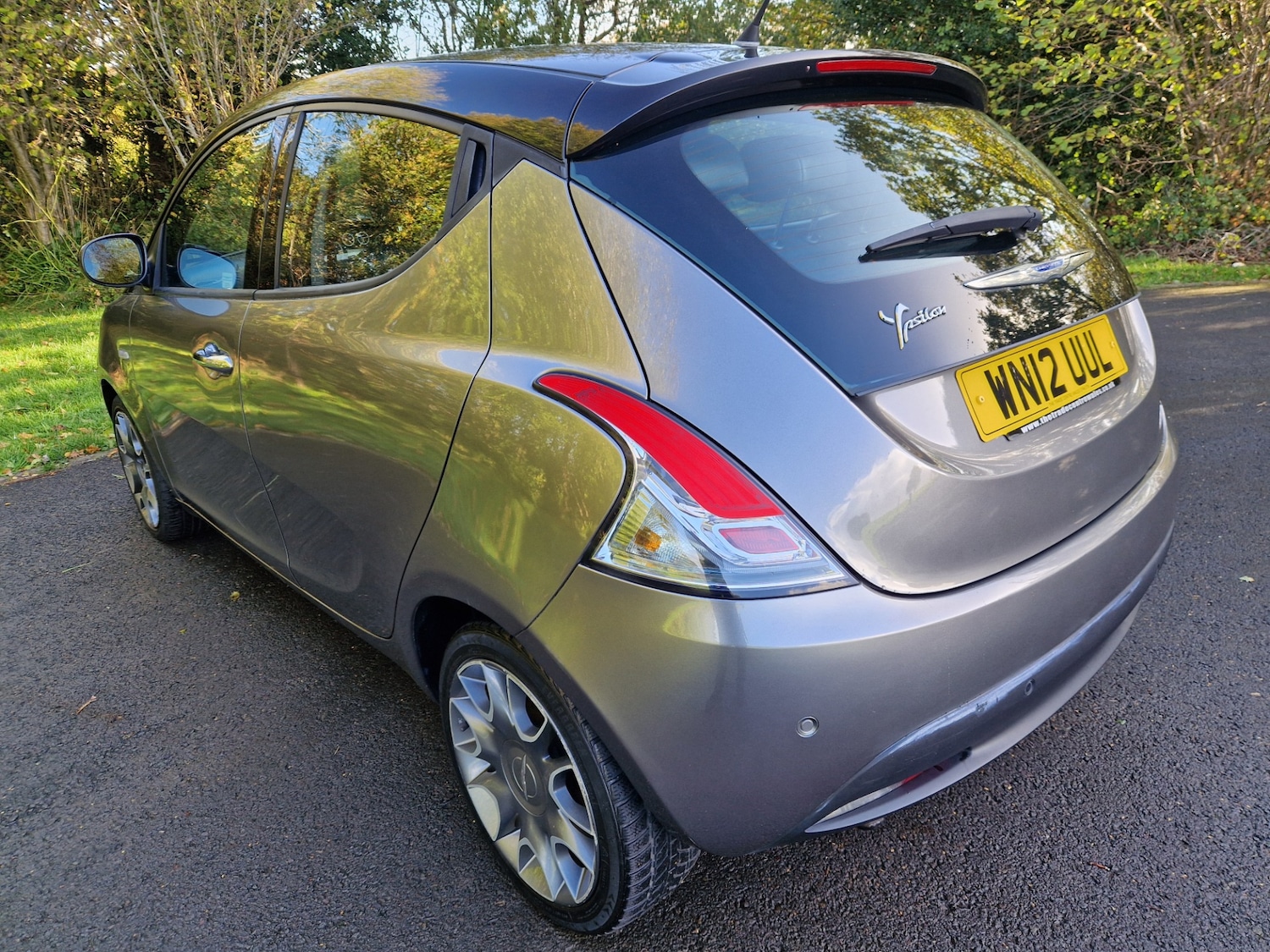 Used Chrysler Ypsilon 2012 for sale - 76363433: Photo 13