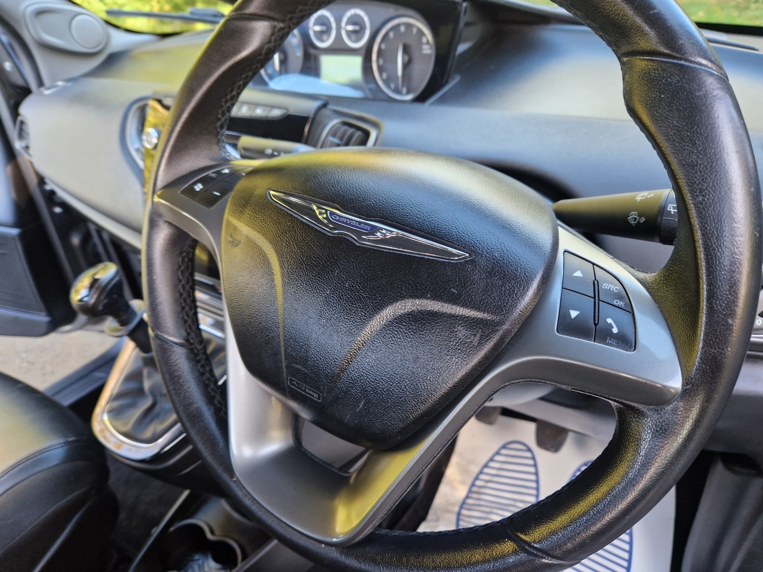 Used Chrysler Ypsilon 2012 for sale - 76363433: Photo 8