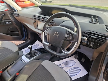 Used Citroen C4 Picasso 2014 for sale - 77974675: Photo