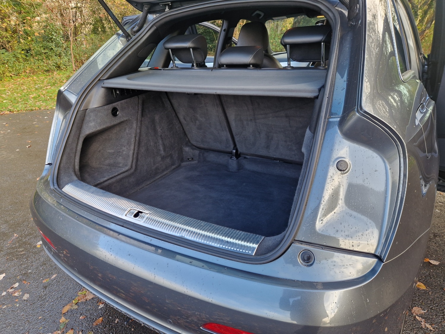 Used Audi Q3 2012 for sale - 76692625: Photo 11