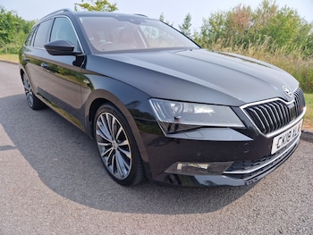 Used Skoda Superb 2018 for sale - 79271849: Photo