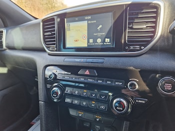 Used Kia Sportage 2018 for sale - 77567381: Photo