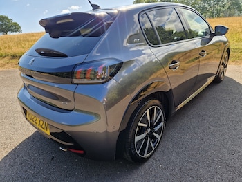 Used Peugeot 208 2022 for sale - 79433751: Photo
