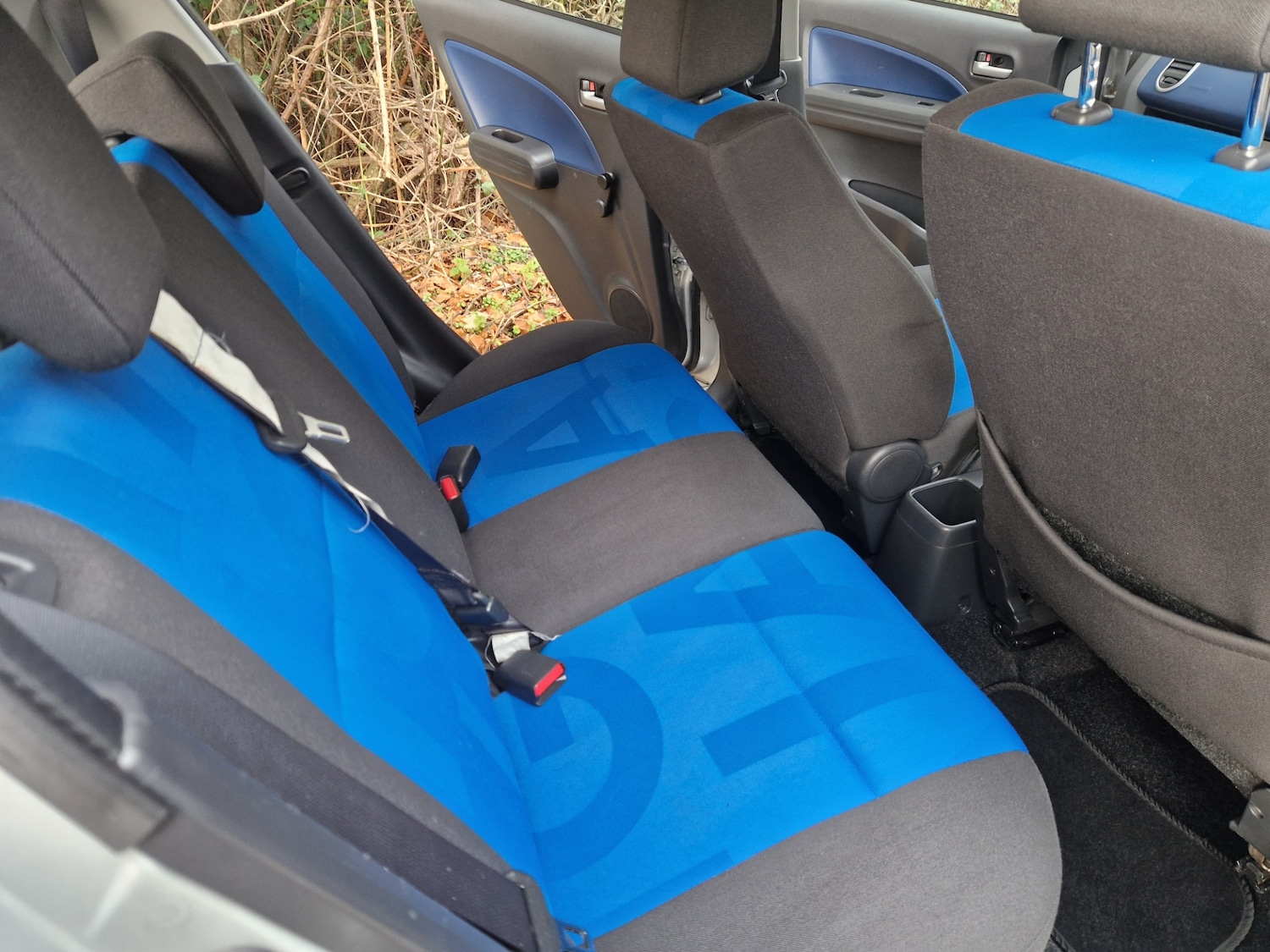 Used Vauxhall Agila 2010 for sale - 76706621: Photo 8