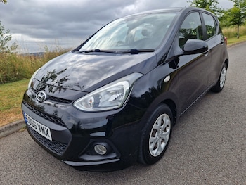 Used Hyundai i10 2016 for sale - 79340484: Photo