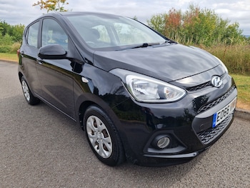 Used Hyundai i10 2016 for sale - 79340484: Photo