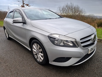 Used Mercedes-Benz A-Class 2013 for sale - 77300528: Photo