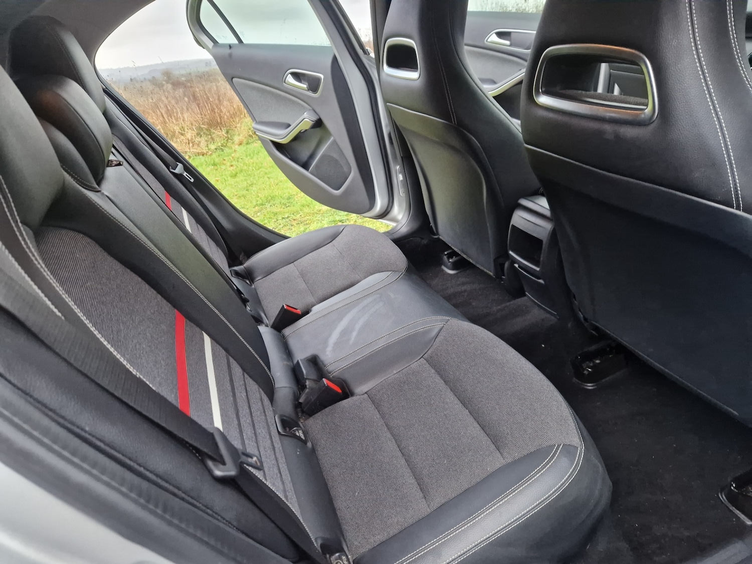 Used Mercedes-Benz A-Class 2013 for sale - 77300528: Photo 7