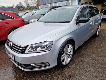 Used Volkswagen Passat 2014 for sale - 77447159: Photo